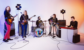 THE BLACKBIRDS (LIVE BEATLES SHOW)